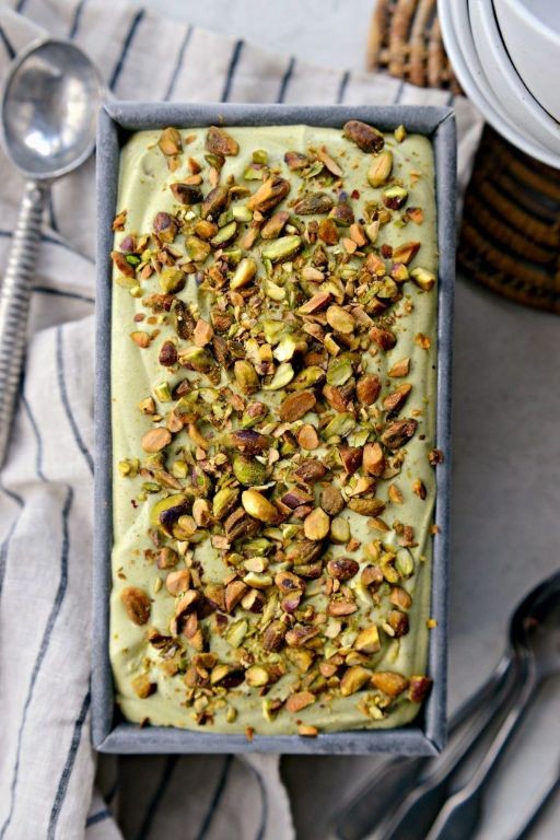 Pistachio condensed milk ice cream