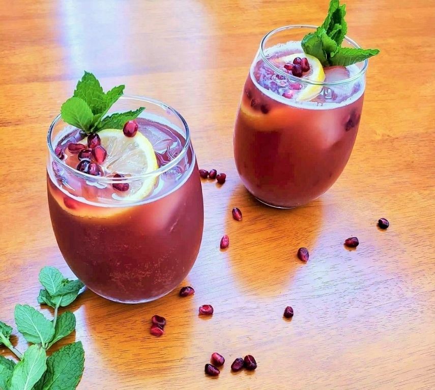 Pomegranate-Ginger Fermented Juice