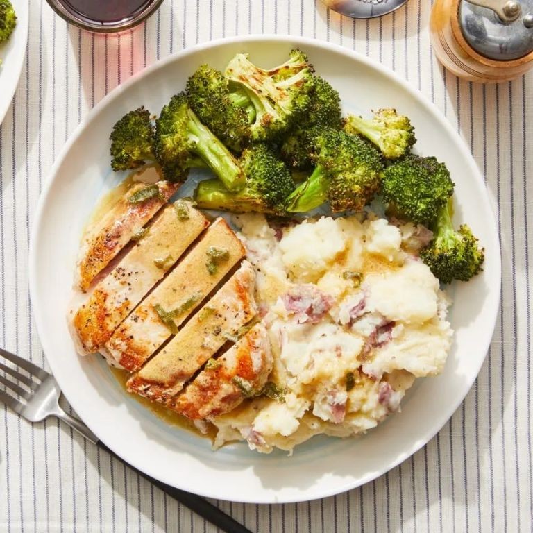 Pork Chops with Cauliflower Mash and Steamed Broccoli