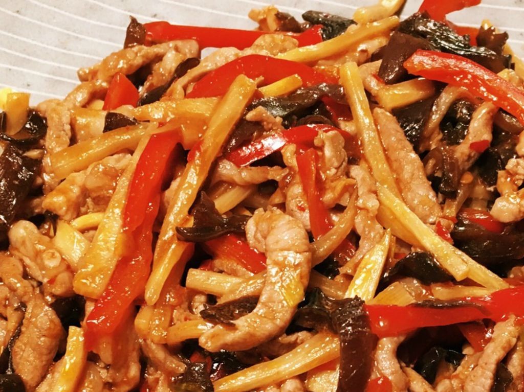Pork and Bamboo Shoot Stir-Fry