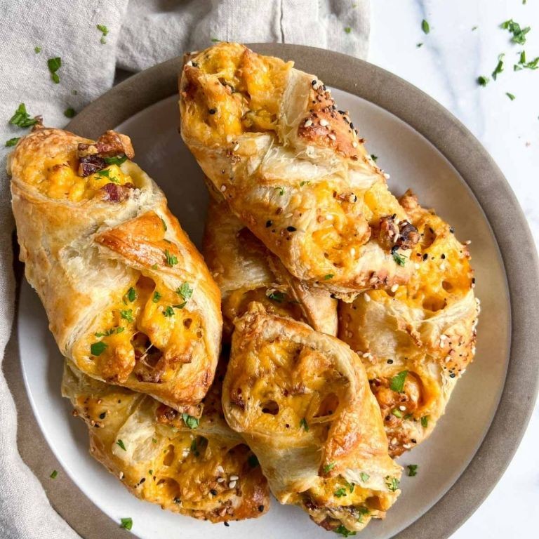 Potato and Bacon Puff Pastry Breakfast Bundles