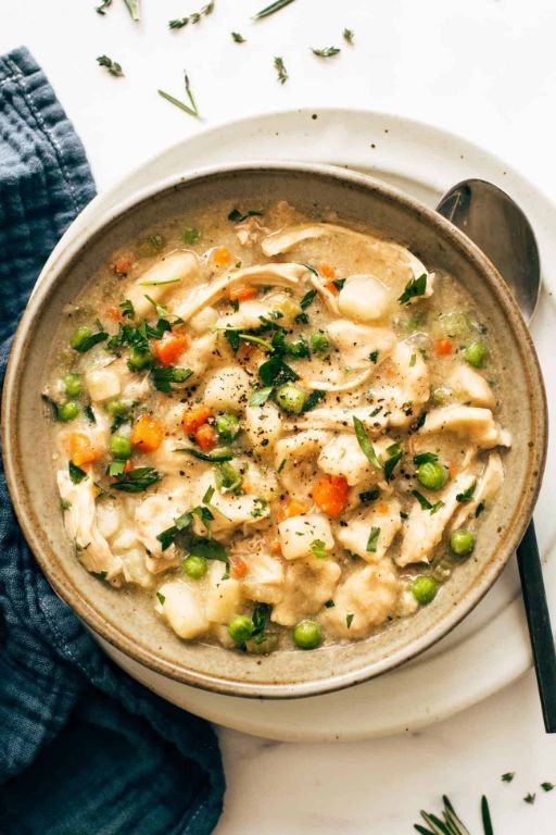 Pressure Cooker Chicken and Dumplings