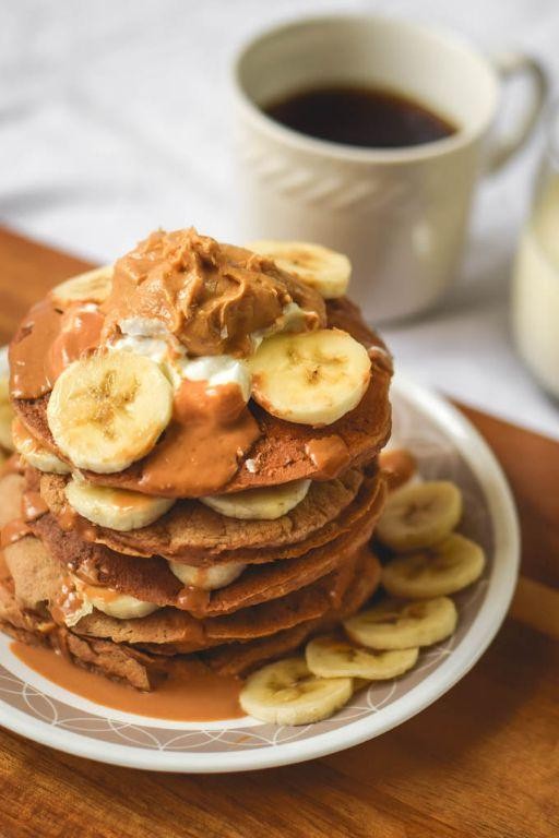 Protein Pancakes with Banana and Almond Butter