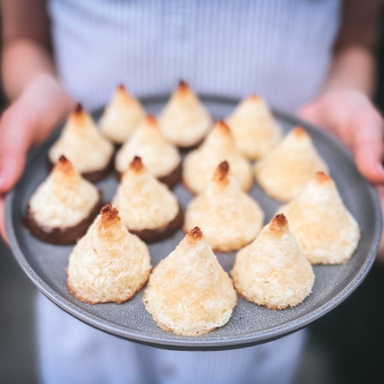 Puff Pastry Coconut Macaroons