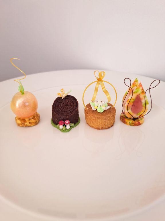 Pulled Sugar Baskets for Petit Fours