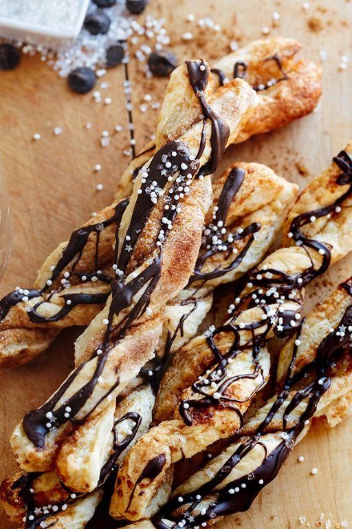 Pulled Sugar Twists for Chocolate Displays