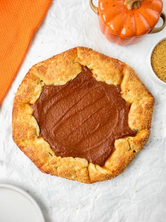 Pumpkin Spice Galette with Maple Syrup