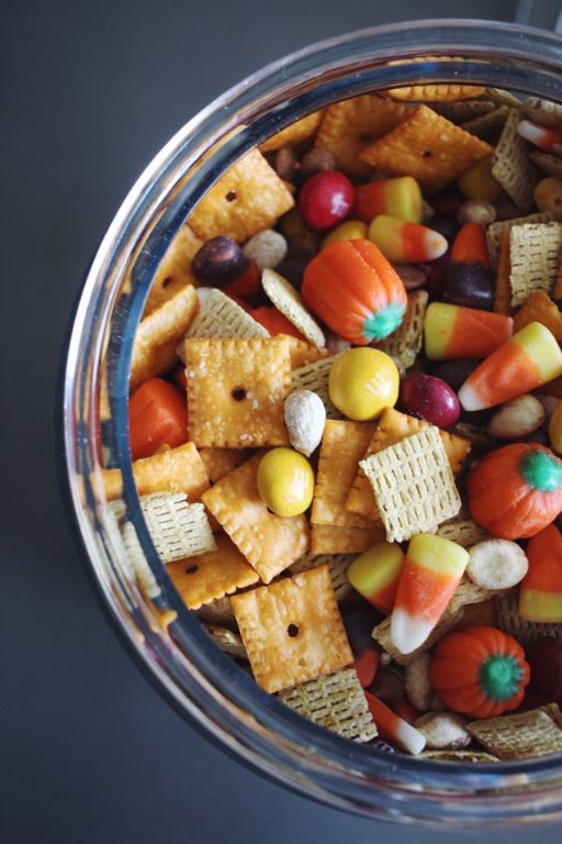 Pumpkin Spice No Bake Trail Mix