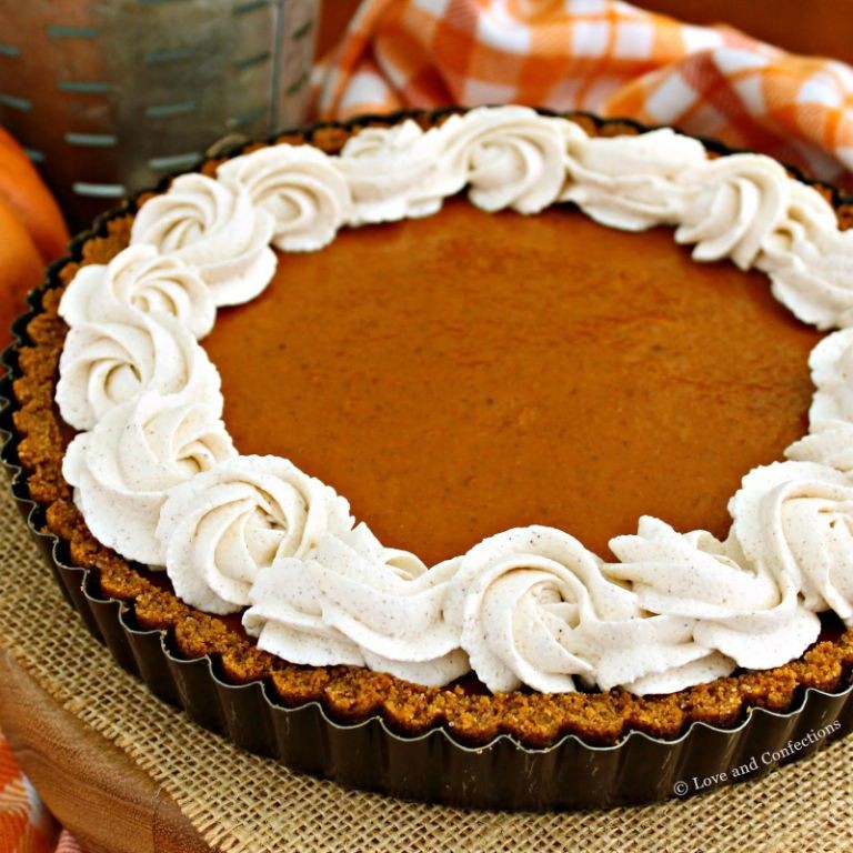 Pumpkin Spice Tart with Whipped Cream