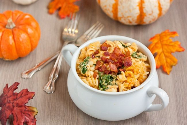 Pumpkin and Sage Slow Cooker Mac and Cheese