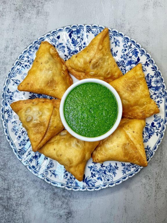 Punjabi Aloo Samosas