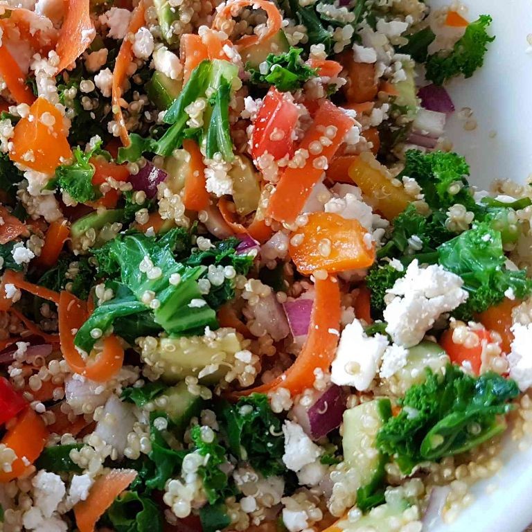 Quinoa and Avocado Salad with Lemon Vinaigrette