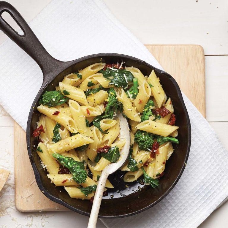 Rapini and Sun-Dried Tomato Pasta