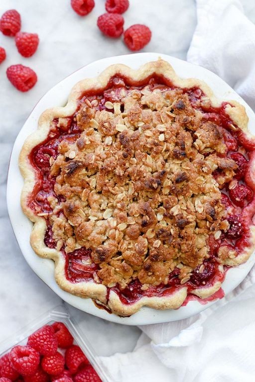 Raspberry Rhubarb Pie with Oatmeal Topping