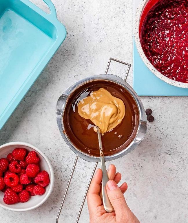 Raspberry Swirl Chocolate Peanuts
