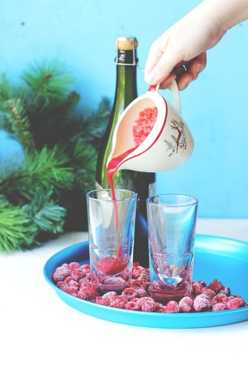 Raspberry Yogurt Soju Sparkler