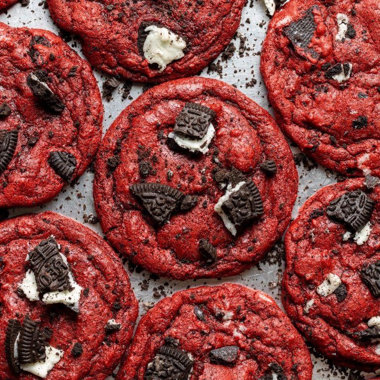 Red Velvet Oreo Stuffed Cookies