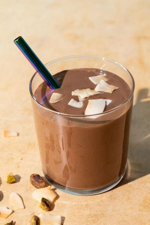 Refreshing Chocolate Coconut Smoothie