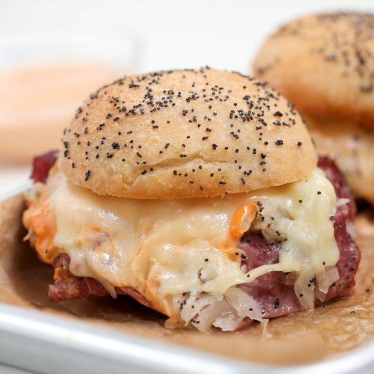 Reuben Sliders with Sauerkraut and Thousand Island