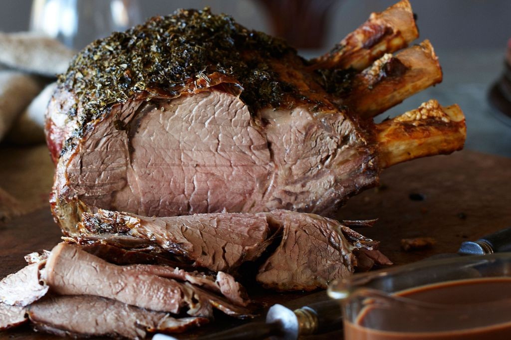 Roast Beef with Red Wine Gravy