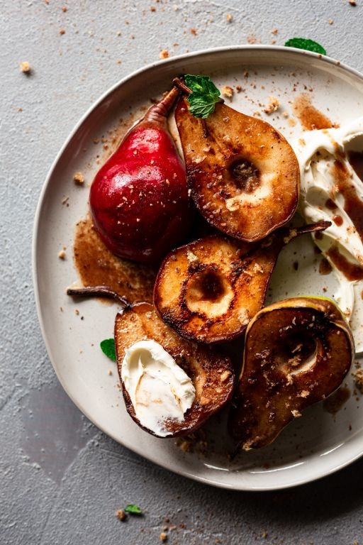Roasted Bartlett Pear with Honey and Cinnamon