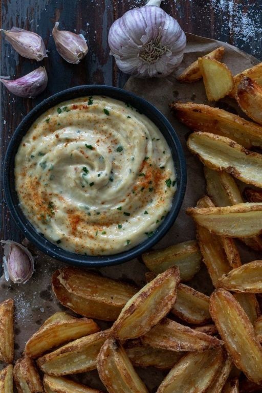 Roasted Garlic Aioli for Burgers