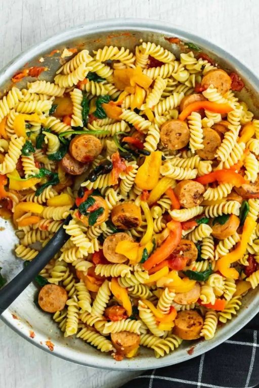 Roasted Red Pepper Spiral Pasta