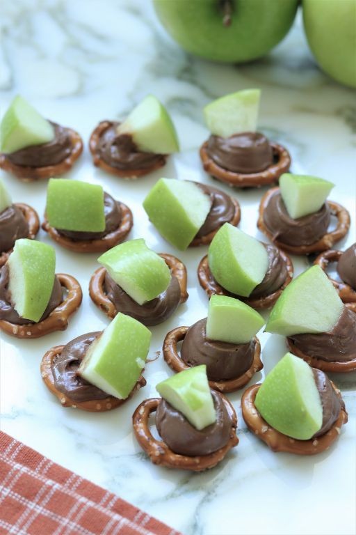 Rolo Caramel Apple Slices