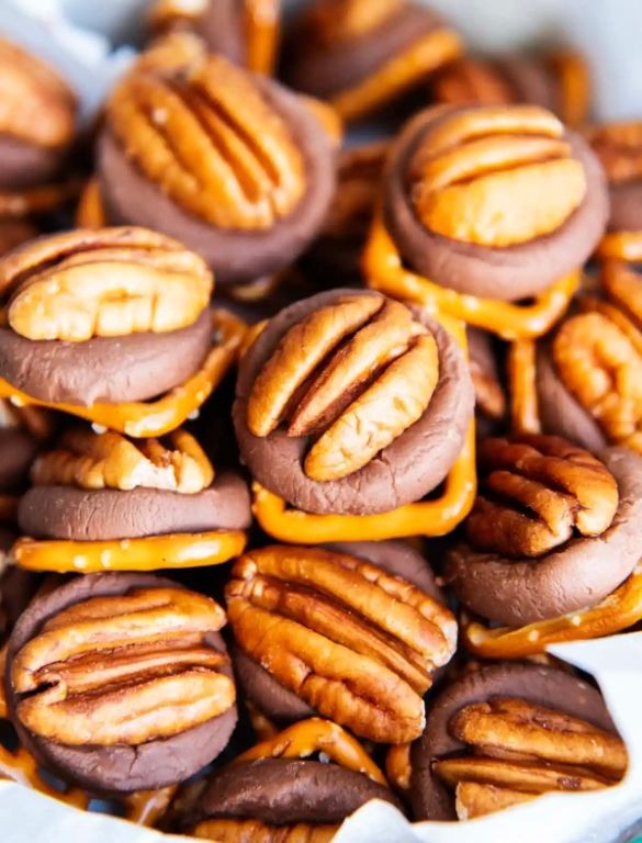 Rolo Pretzel Turtles