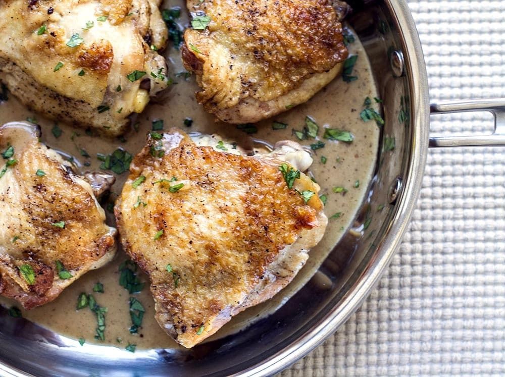 Rosemary Chicken with White Wine Marinara