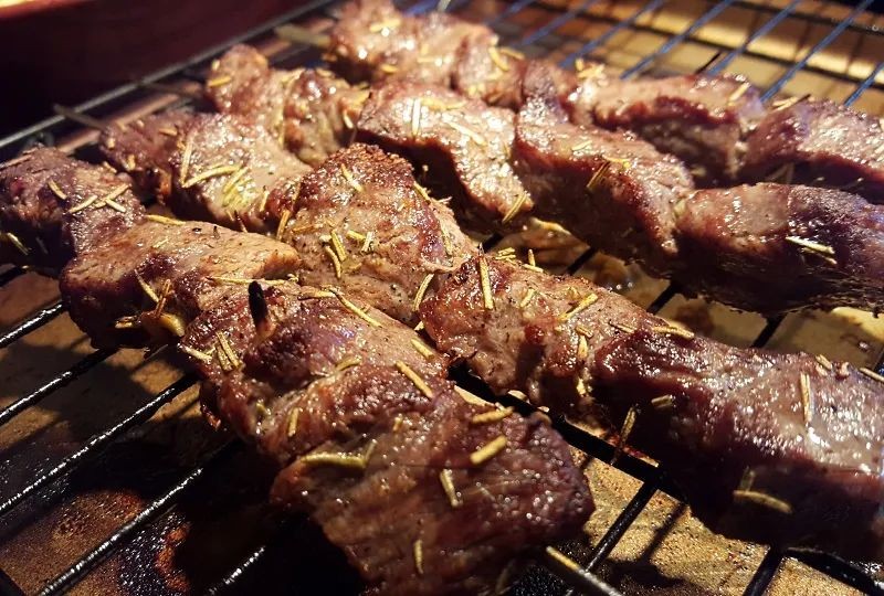 Rosemary Garlic Tri Tip Kebabs