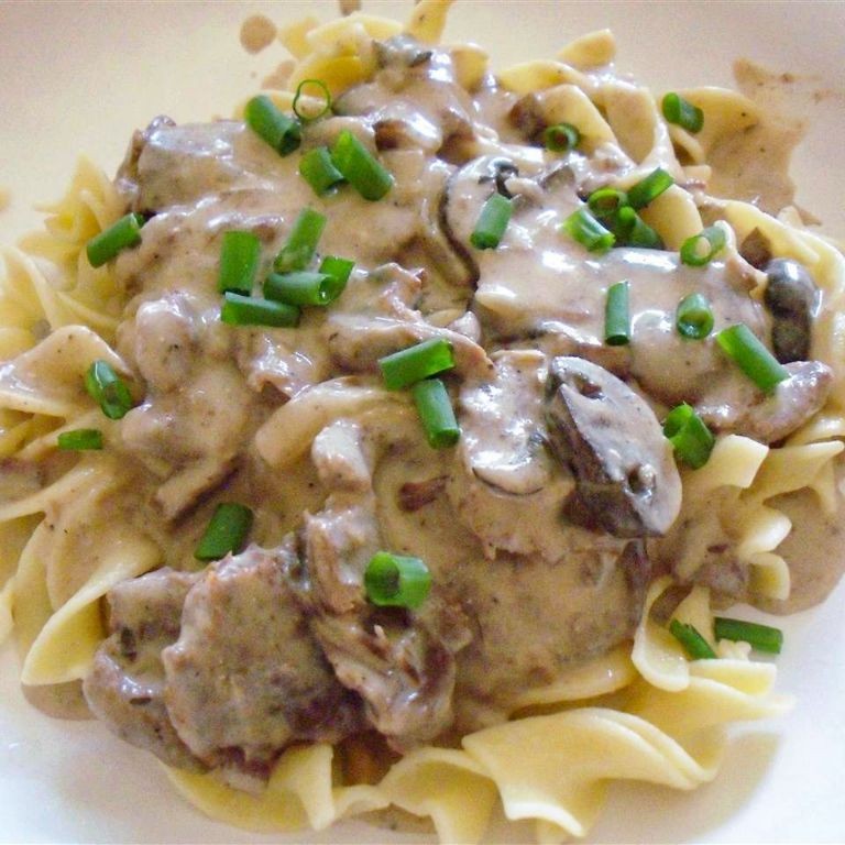 Round Steak Stroganoff with Egg Noodles