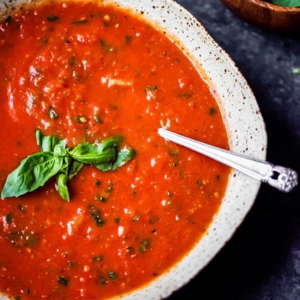 Rustic Tomato and Basil Puree