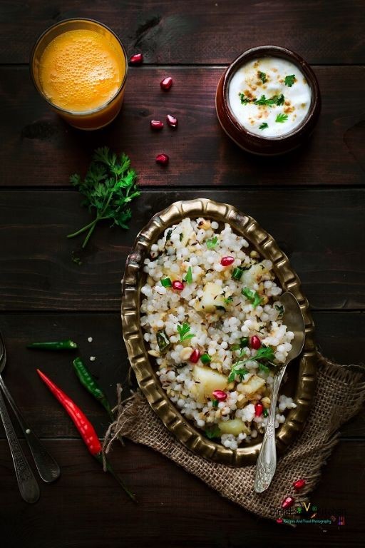 Sabudana khichdi with coconut
