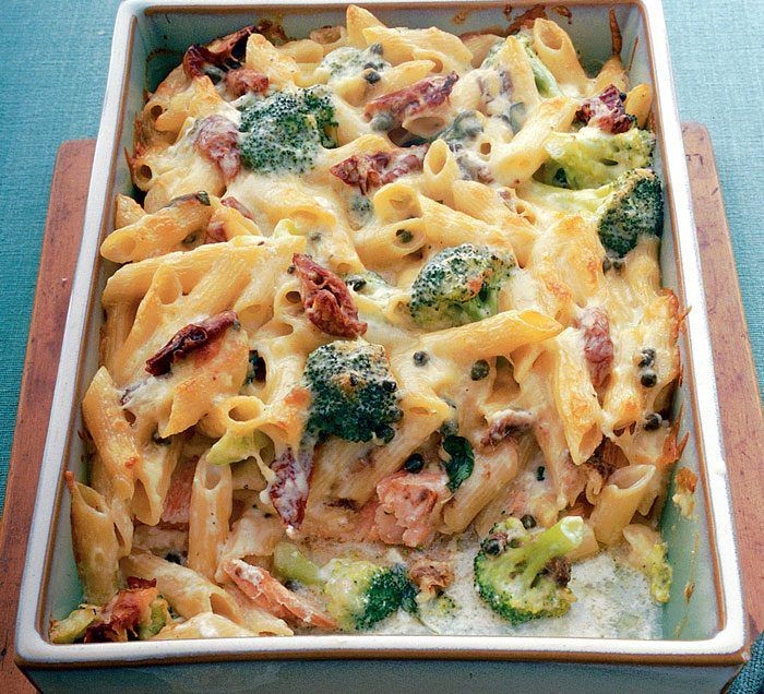 Salmon and Broccoli Pasta