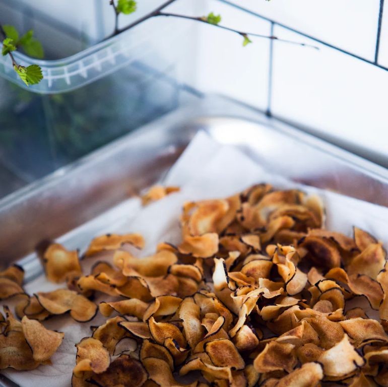 Salsify Chips with Sea Salt