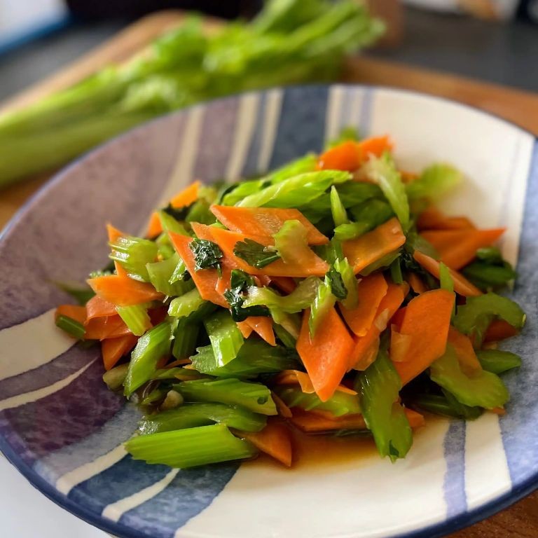 Salsify and Carrot Stir-Fry