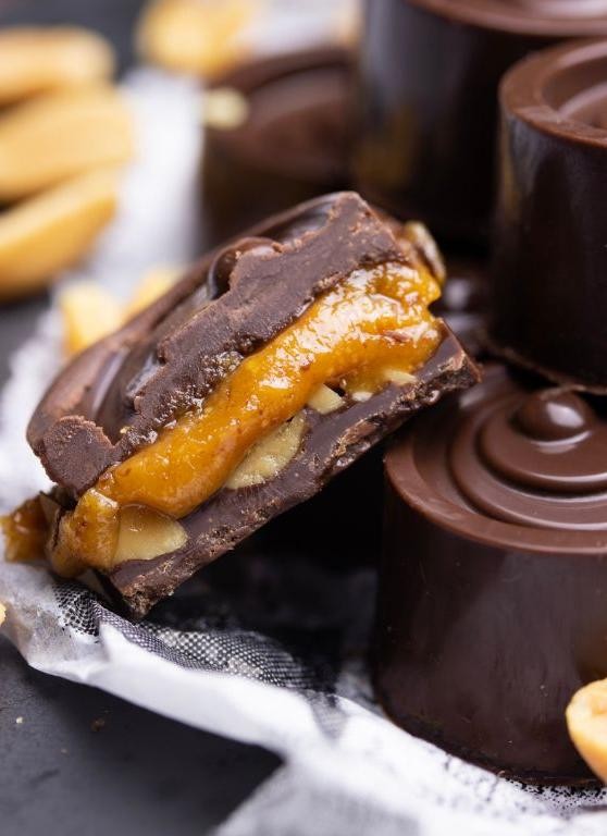 Salted Caramel Chocolate Peanuts