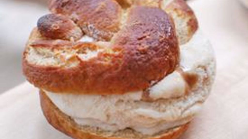 Salted Caramel Ice Cream Sandwich with Pretzel Crust