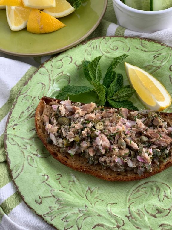 Sardine and Whole Grain Toast with Herbs
