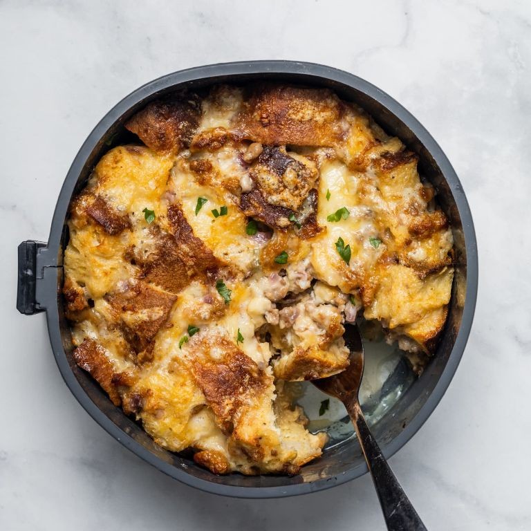 Sausage and Egg Instant Pot Breakfast Casserole