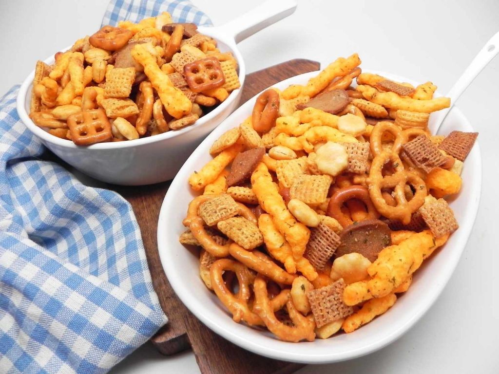 Savory Herb No Bake Pretzel Mix