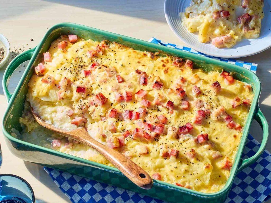 Scalloped Potatoes and Ham with Dijon Mustard