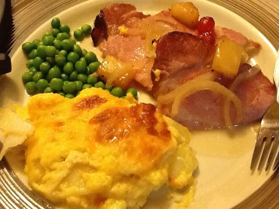 Scalloped Potatoes with Pineapple Glazed Ham
