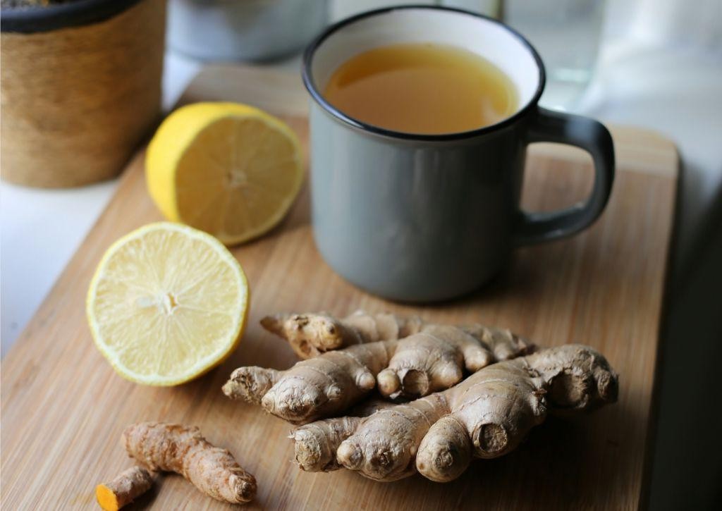 Sea Moss Tea with Ginger and Lemon