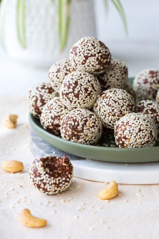 Sesame Seed Energy Bites