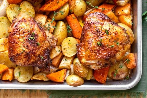 Sheet Pan Chicken Thighs with Potatoes and Carrots