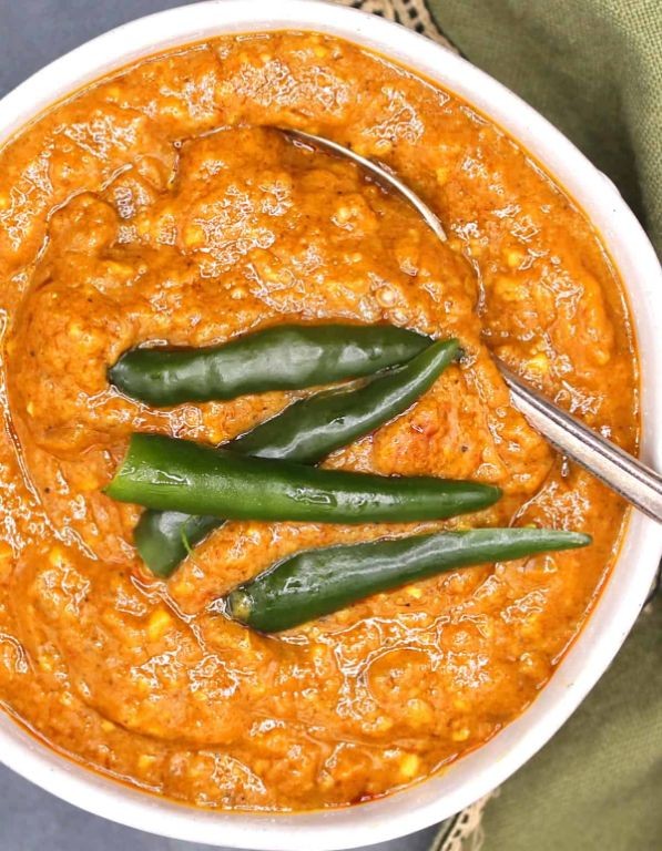 Shiro Wat (Chickpea Flour Curry)