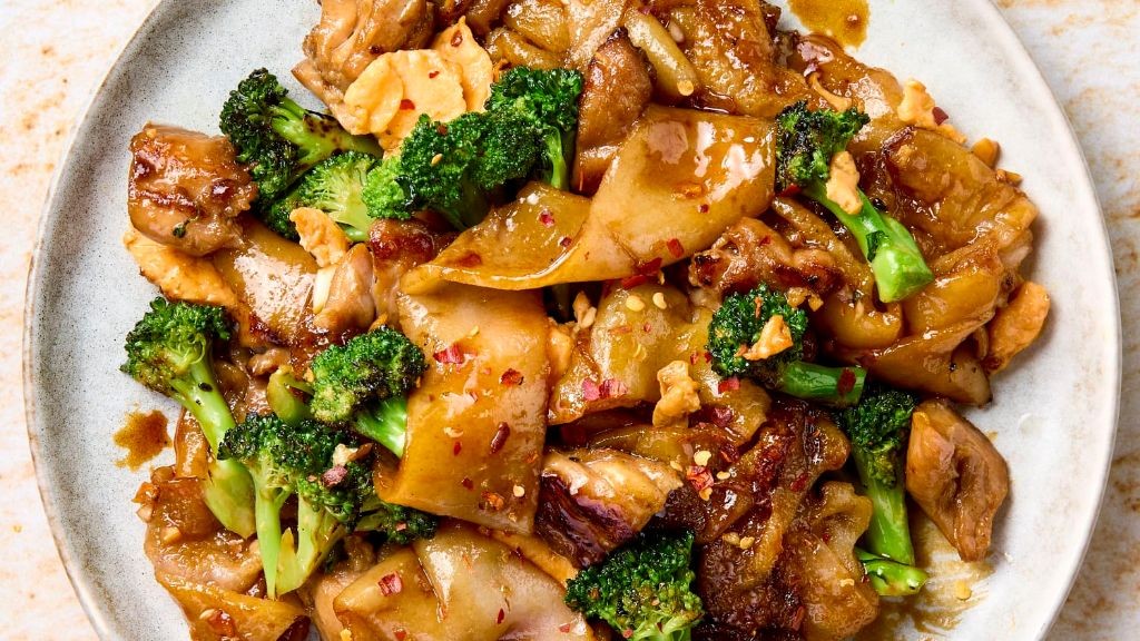 Shrimp and Broccoli Pad See Ew