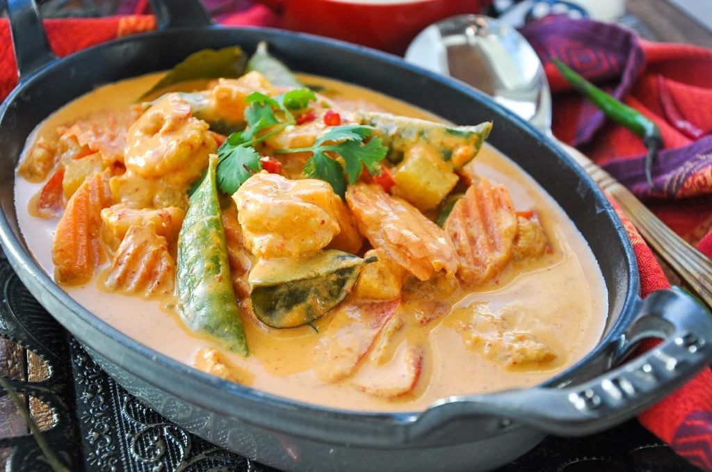 Shrimp and Pineapple Curry